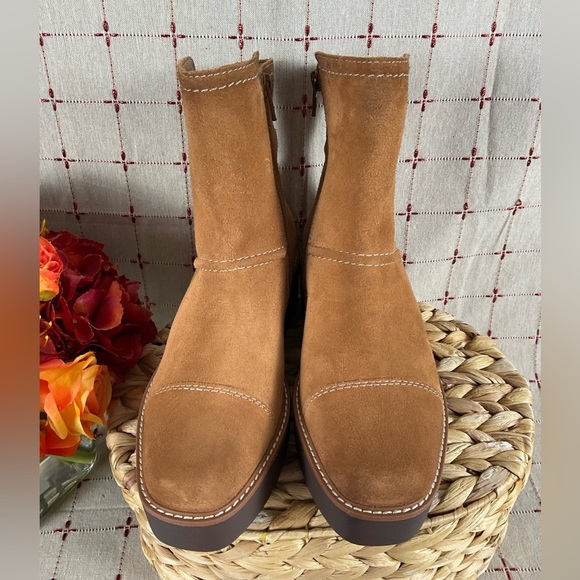 Naturalizer “Wylie” Tawny Brown Suede Wedge Platform Ankle Boots Size 6.5 - Picture 5 of 10